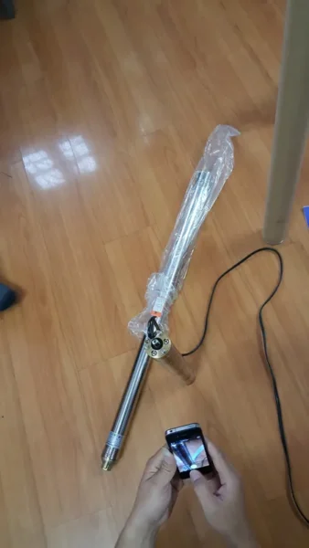 Bơm Hỏa Tiễn Cánh Nhựa Và Cánh Inox: Nên Chọn Loại Nào?