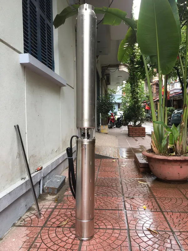 ống nhựa hay ống kẽm cho bơm hỏa tiễn